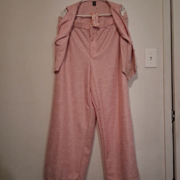 Gorgeous Shein Curve 2X Pink Faux Tweed 2-Piece Wide Leg Suit - Picture 6 of 8